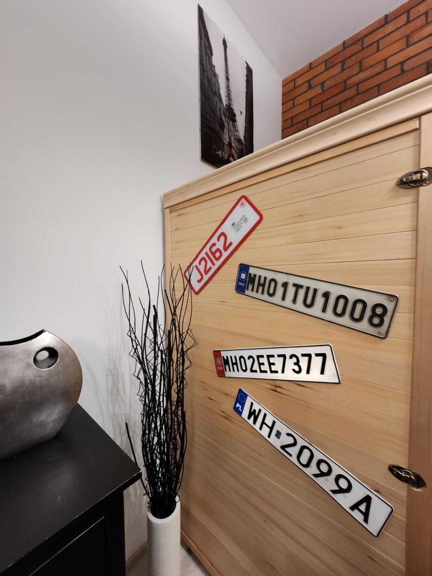 Chmielna Prestige With Luxury Jacuzzi And Sauna! Selected Also Feature A Massage Chair And Himalayan Salt With Color Therapy Salt Forest Huoneisto *